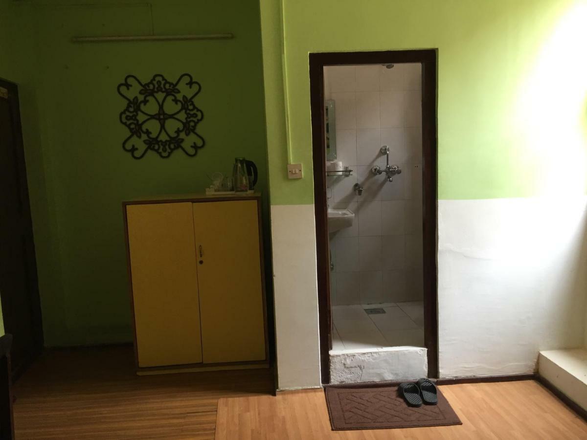 Flavors Inn Meditation Center Κατμαντού Εξωτερικό φωτογραφία